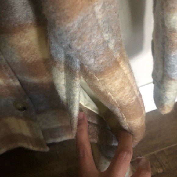 New with tags on Ganna jacket size 2XS in micro btr ylw/warm B - Picture 3 of 4